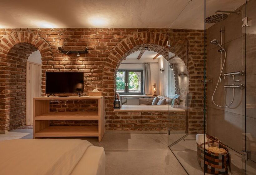 Номер Стандарт, Land Gut Höhne