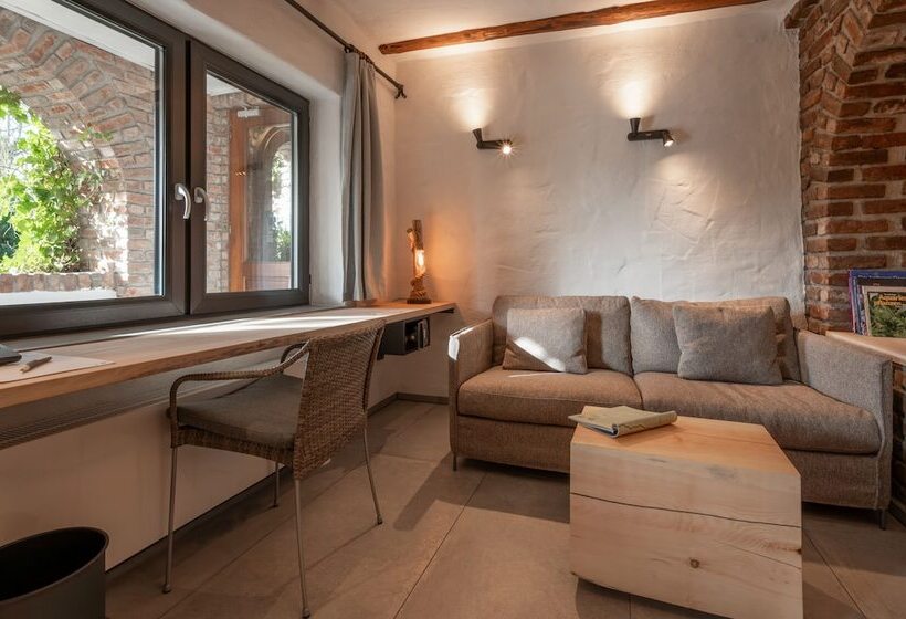 Номер Стандарт, Land Gut Höhne