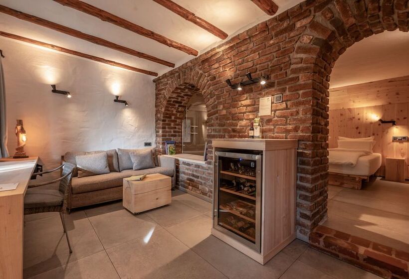 Номер Стандарт, Land Gut Höhne