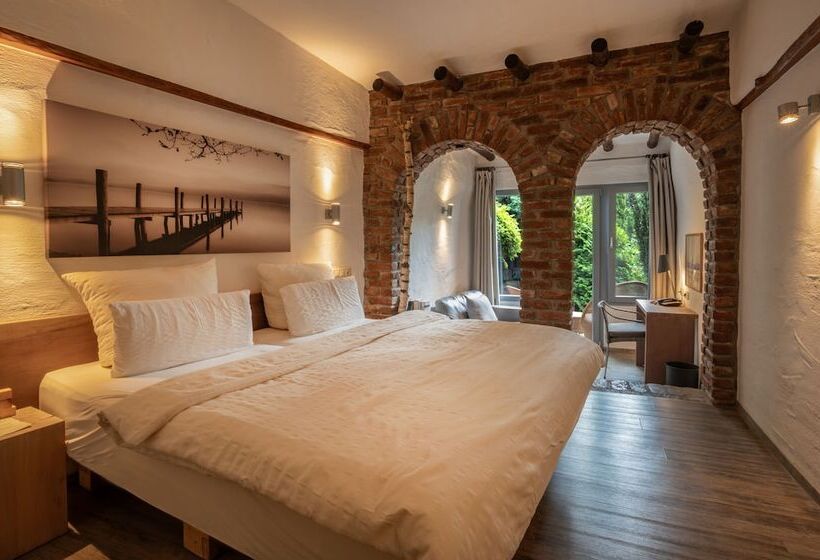 Номер Superior Вид на Бассейн, Land Gut Höhne