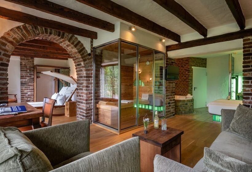 Люкс, Land Gut Höhne