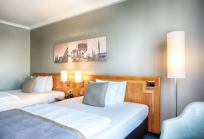 Номер Superior, Leonardo Hotel Köln Bonn Airport