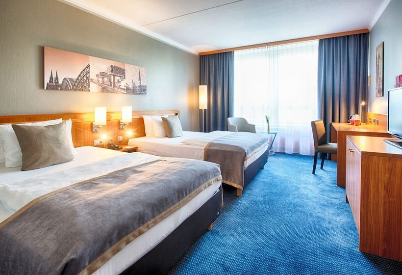 Номер Superior, Leonardo Hotel Köln Bonn Airport