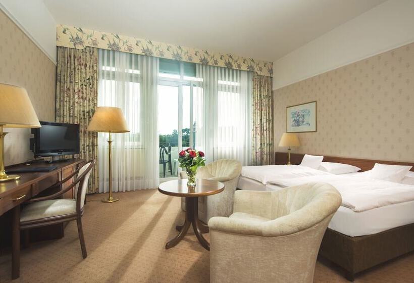 Номер Superior, Maritim Hotel Bad Wildungen