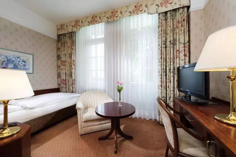 クラシックシングルルーム, Maritim Hotel Bad Wildungen