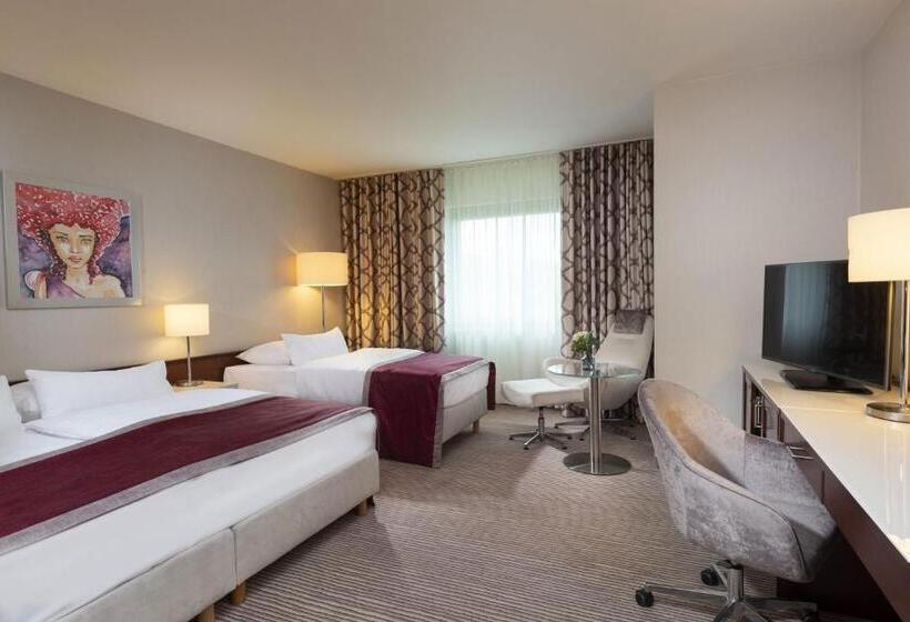 经典家庭房间, Maritim Hotel Bonn