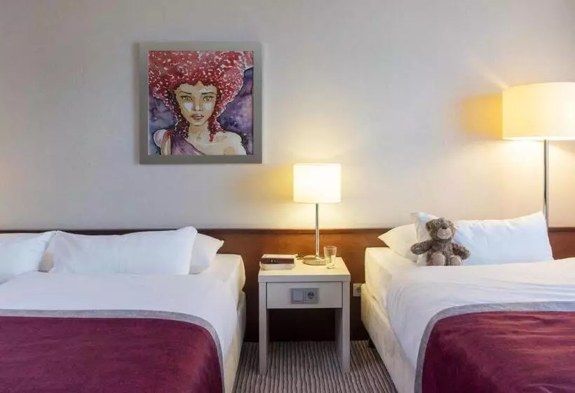 اتاق کلاسیک خانوادگی, Maritim Hotel Bonn