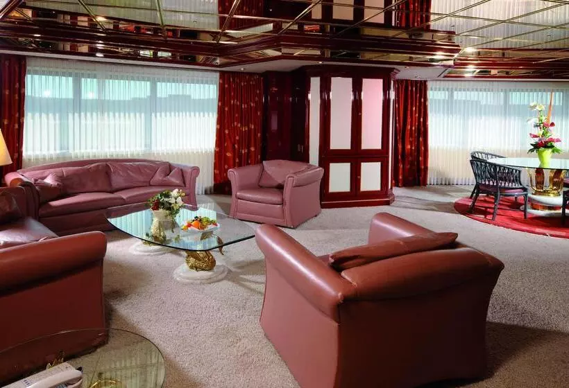 سوییت لوکس, Maritim Hotel Bonn