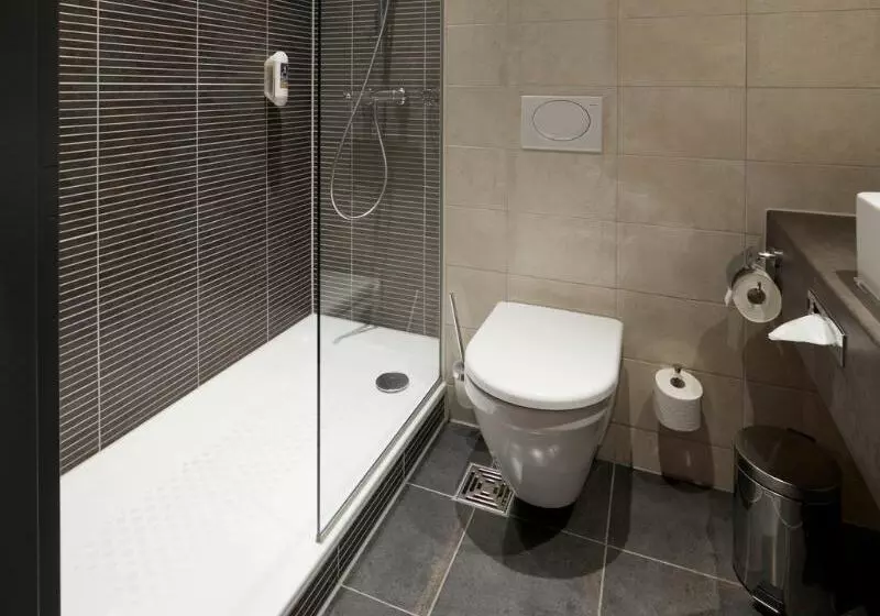 اتاق استاندارد با تخت بزرگ, Mercure Hotel Severinshof Köln City