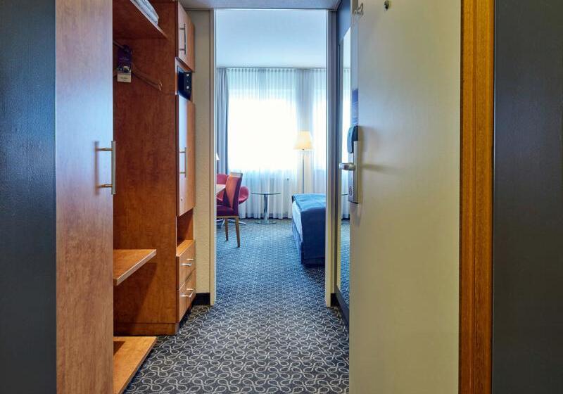 带大床的标准间, Mercure Hotel Severinshof Köln City