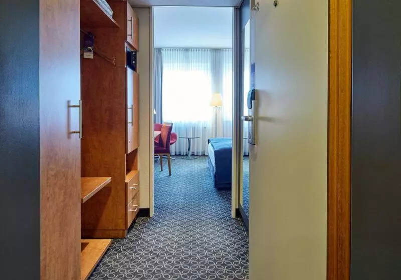 اتاق استاندارد با تخت بزرگ, Mercure Hotel Severinshof Köln City