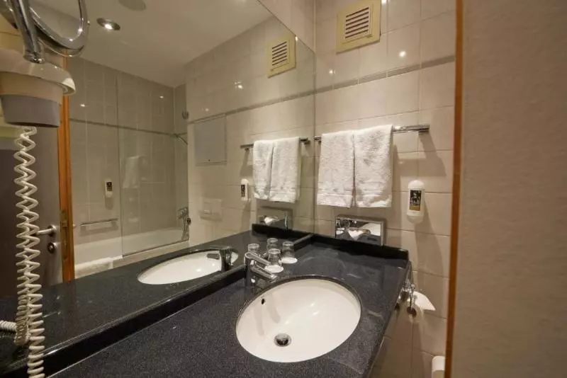 سوییت جونیور, Mercure Hotel Severinshof Köln City