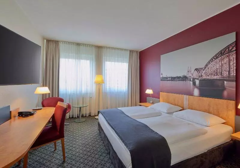 سوییت جونیور, Mercure Hotel Severinshof Köln City