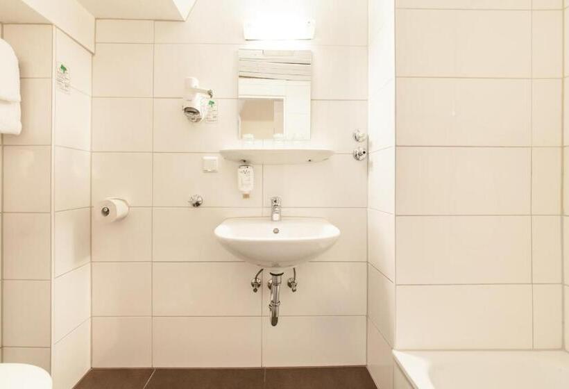 스탠다드 룸, Ahl Meerkatzen