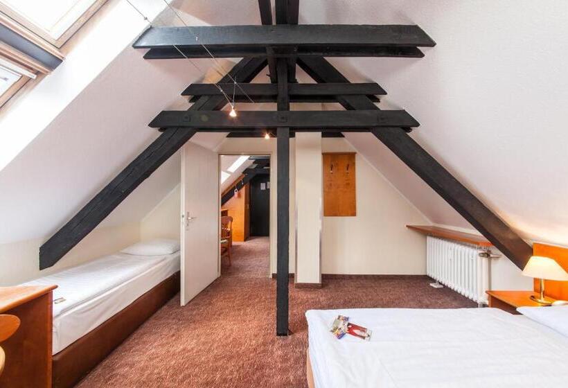 4인용 스탠다드 룸, Ahl Meerkatzen