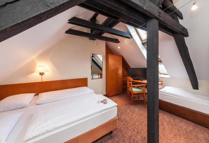 4인용 스탠다드 룸, Ahl Meerkatzen