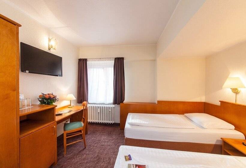 스탠다드 룸, Ahl Meerkatzen