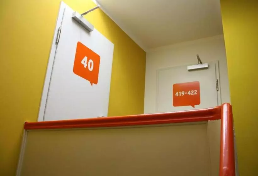 اتاق استاندارد با سرویس بهداشتی مشترک, Townside Hostel Bremen