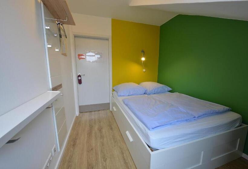 اتاق استاندارد با سرویس بهداشتی مشترک, Townside Hostel Bremen