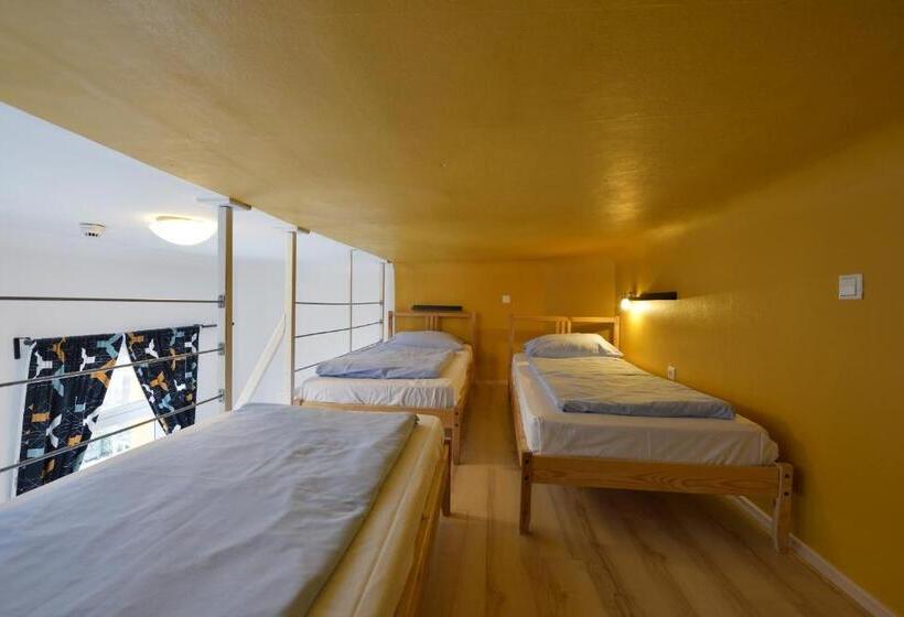 تختخواب در اتاق مشترک, Townside Hostel Bremen