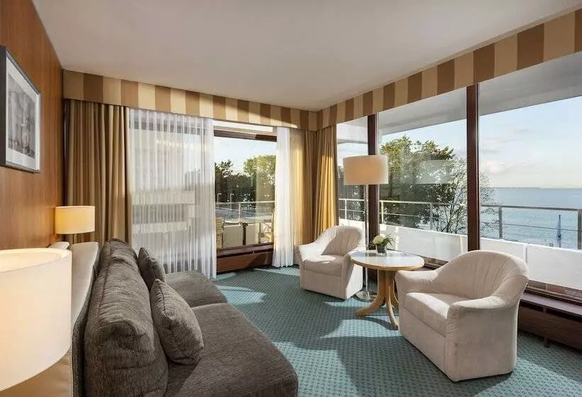 Perhesviitti, Maritim Seehotel Timmendorfer Strand