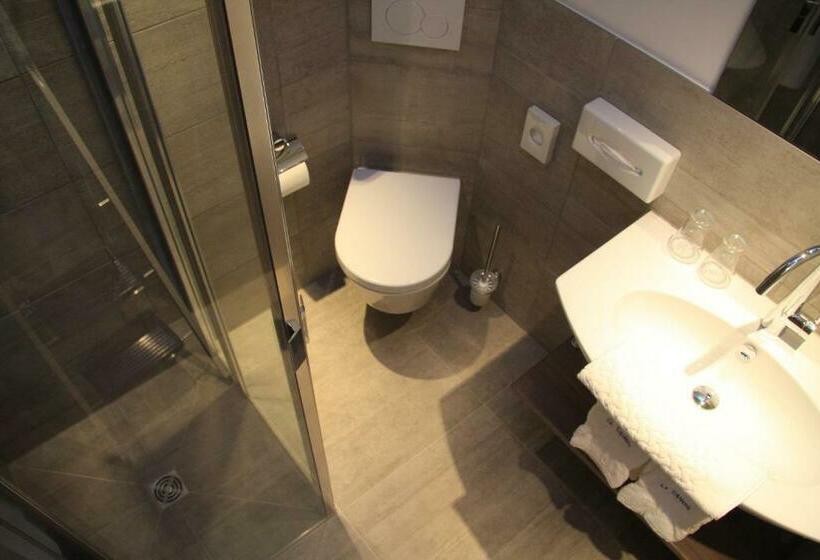 اتاق استاندارد, Flörke