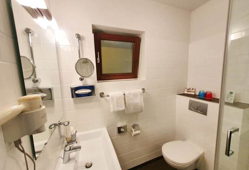 Номер Superior, Paulsen