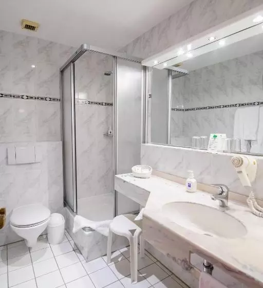 Economy-huone, Sporthotel Zum Hohen Eimberg