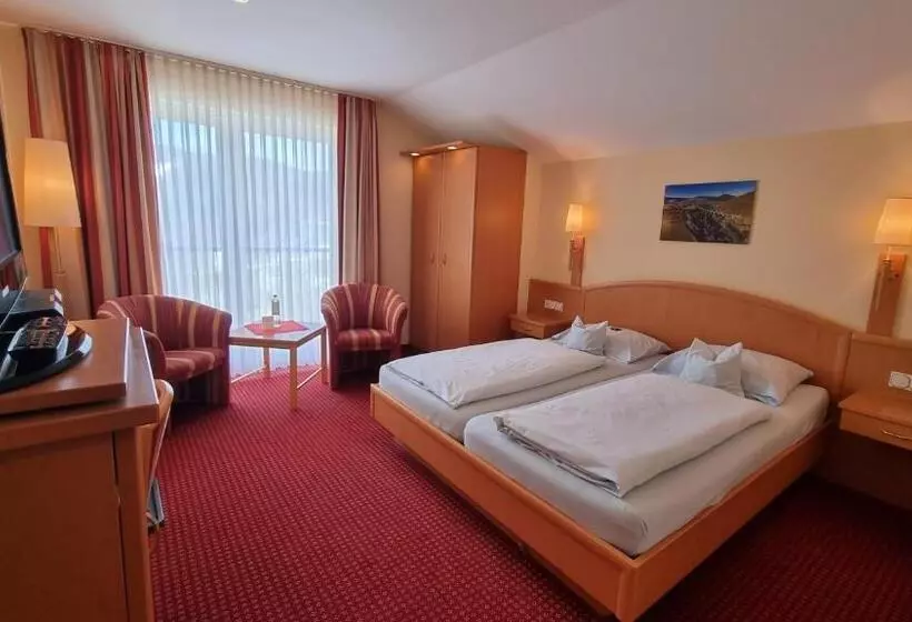 Economy-huone, Sporthotel Zum Hohen Eimberg