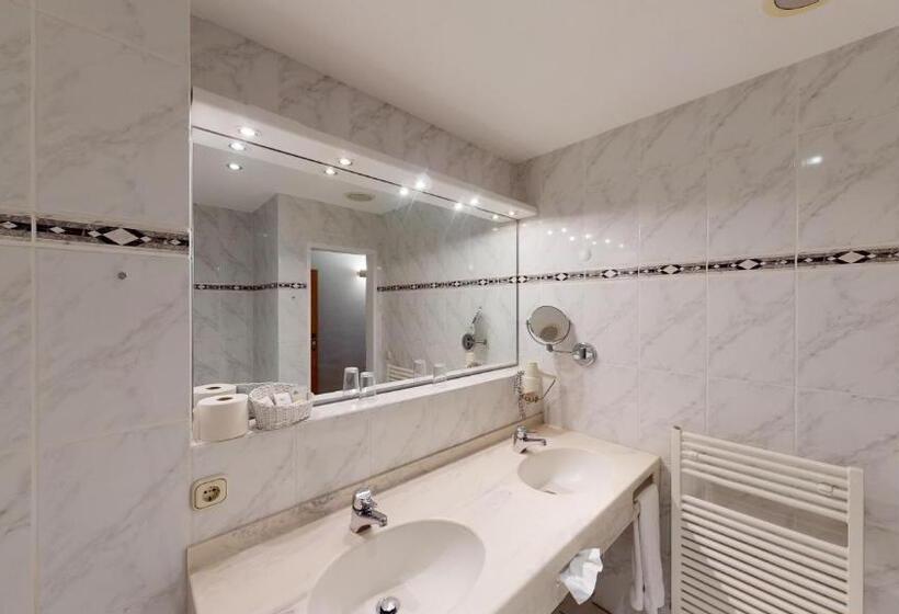 Superior Værelse, Sporthotel Zum Hohen Eimberg