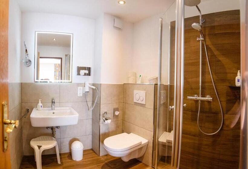 Номер Superior с Балконом, Sporthotel Zum Hohen Eimberg