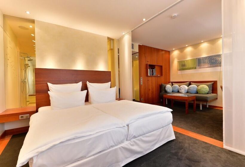 شقة غرفة واحدة, Adler Asperg