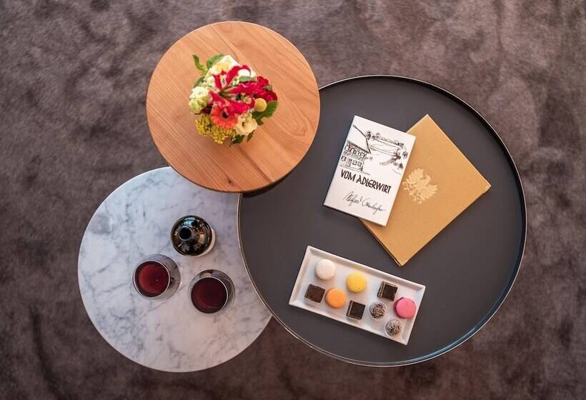 غرفة تنفيذية, Adler Asperg