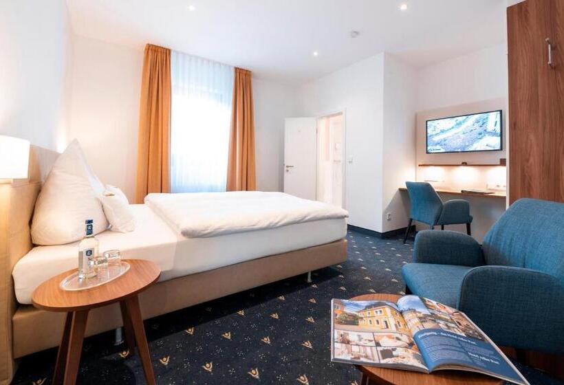 스탠다드 룸, Adler Post