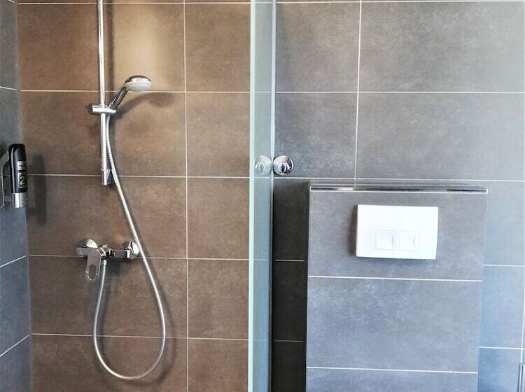 标准间, Central Hauptbahnhof