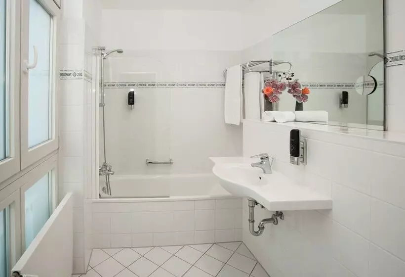 سوییت جونیور, Centro Hotel National Frankfurt, Trademark Collection By Wyndham
