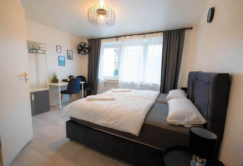 スタンダードルーム, Espenlaub