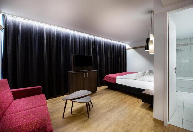 豪华房间, Kronen