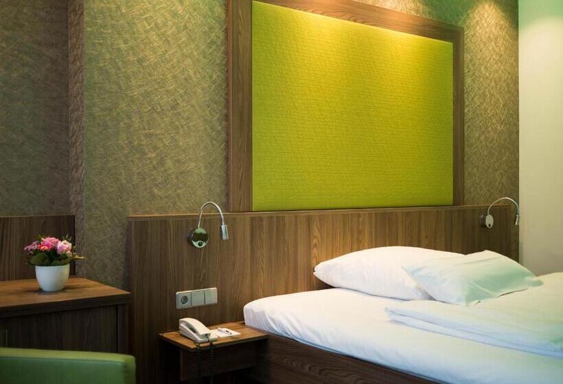 豪华房间, Kronen