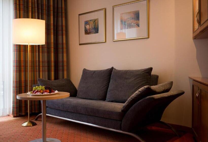 豪华房间, Kronen