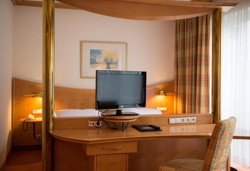 豪华房间, Kronen