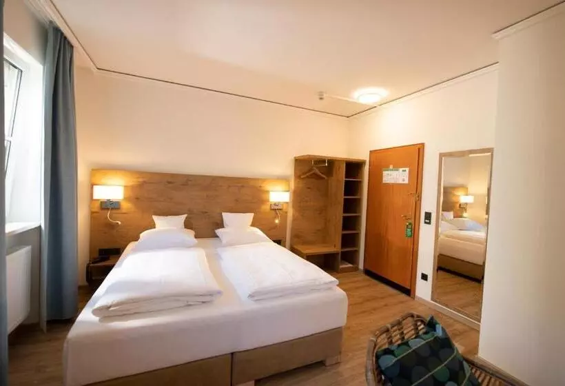 コンフォートルーム, Landhotel Kauzenberg