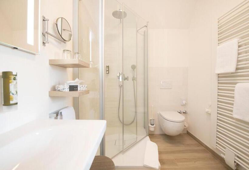 Полулюкс, Landhotel Kauzenberg