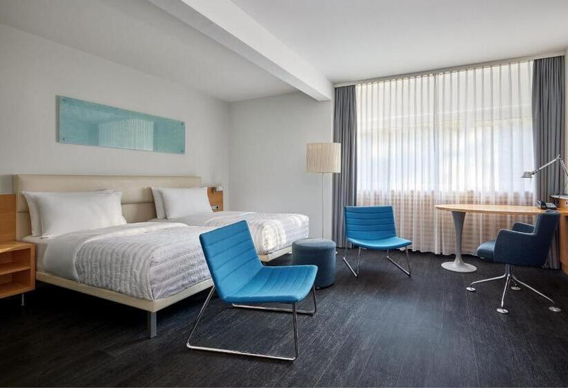 디럭스 룸, Le Méridien Frankfurt