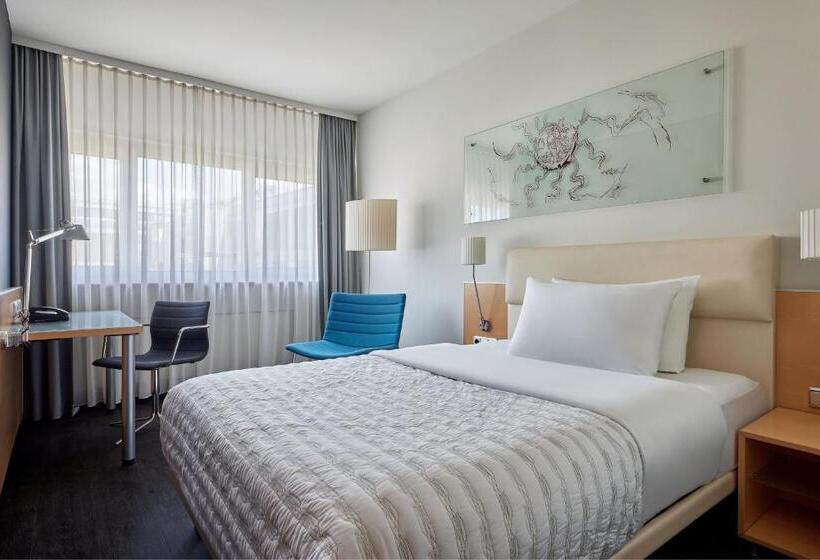 수피리어 싱글 룸, Le Méridien Frankfurt