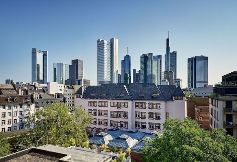 디럭스 룸, Le Méridien Frankfurt