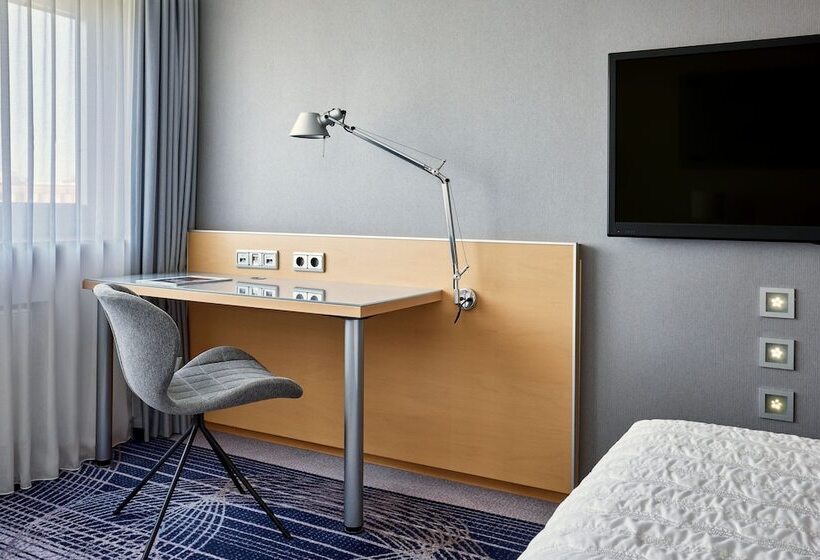 חדר דלוקס, Le Méridien Frankfurt