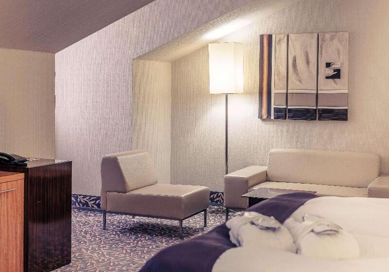 带大床的标准间, Mercure Hotel Wiesbaden City