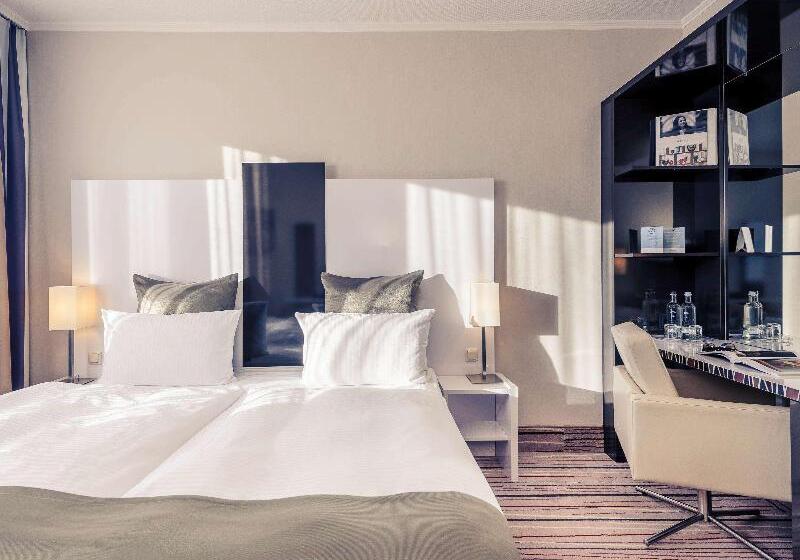 带大床的标准间, Mercure Hotel Wiesbaden City