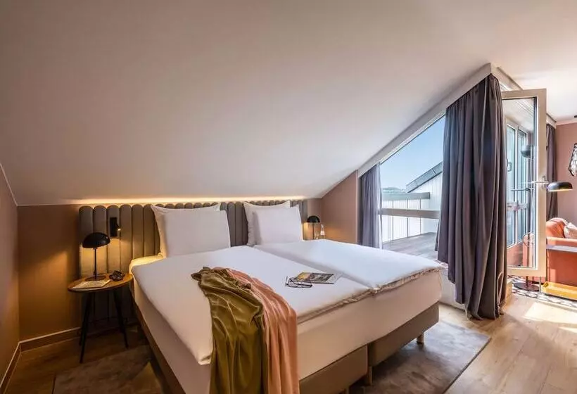 Suite Junior, Pullman Stuttgart Fontana